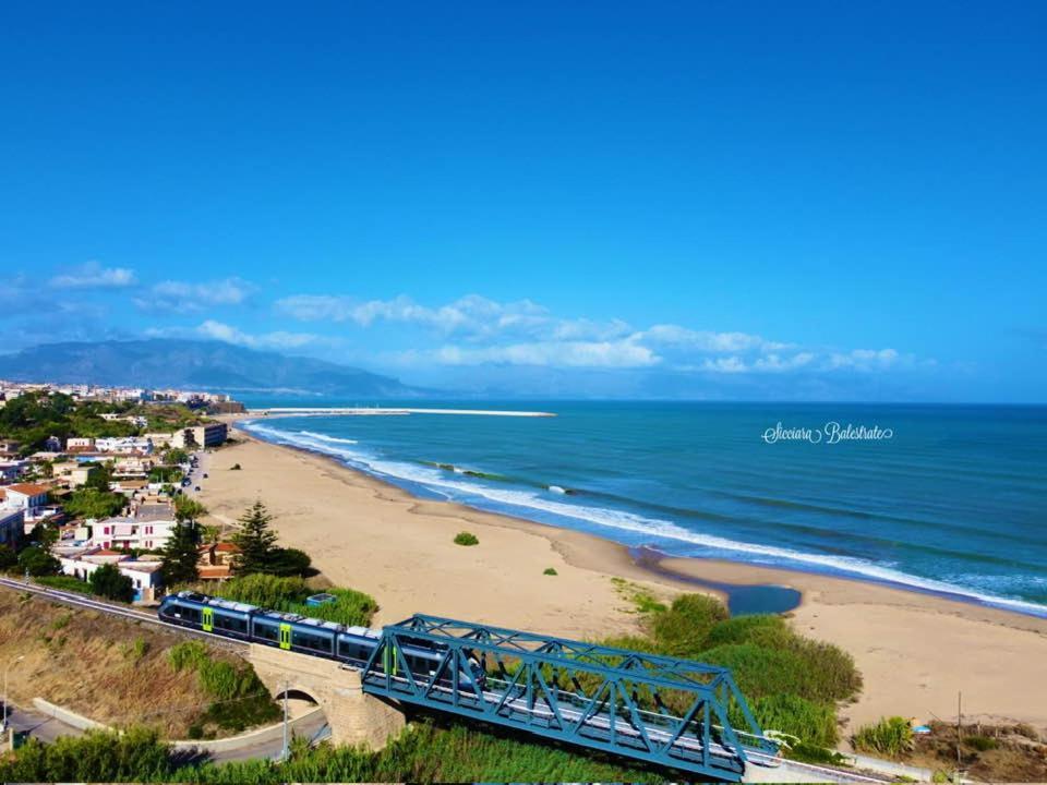 Hotel Costa Azul Balestrate Bagian luar foto