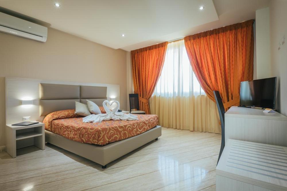 Hotel Costa Azul Balestrate Bagian luar foto